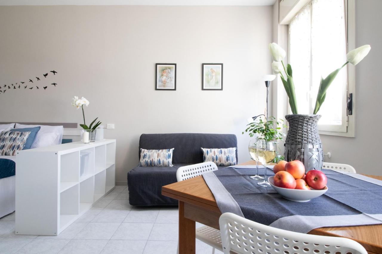 Happy Home Saronno Exterior foto